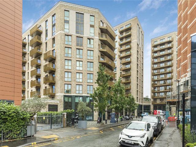 Apartment for rent in London Borough of Hounslow, Strand