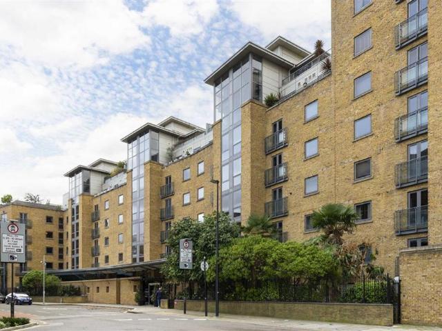 Apartment for rent in London Borough of Tower Hamlets, Greater London