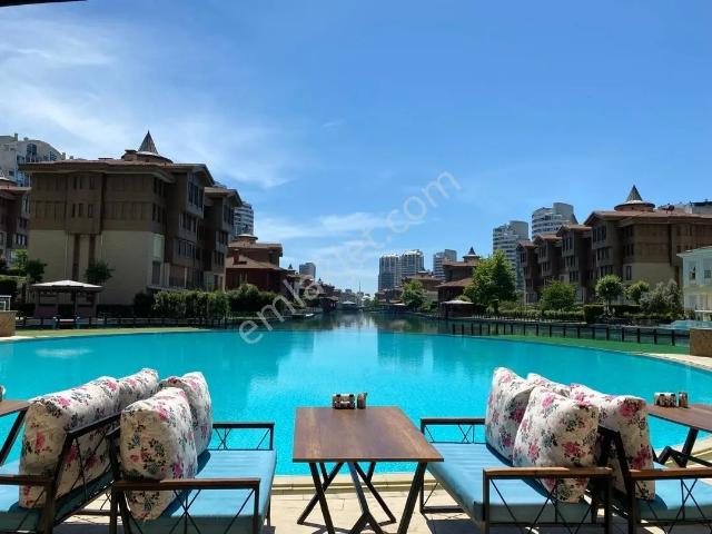 Küçükçekmece, İstanbul içerisinde satılık mülk