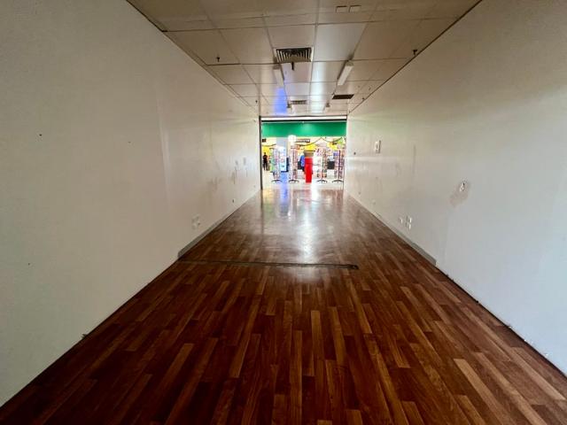 Retail for rent in Naracoorte, South Australia