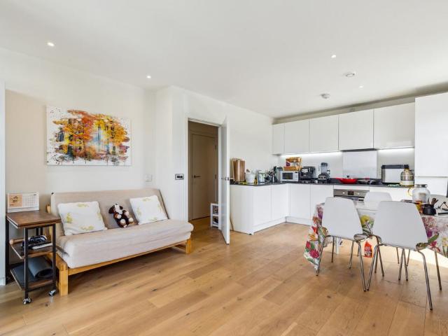 Apartment for rent in London Borough of Brent, Greater London