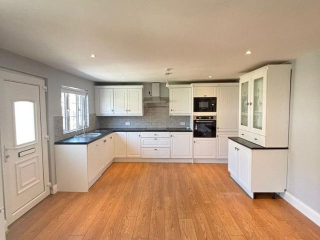 Apartment to rent in Bluebell, North Tipperary