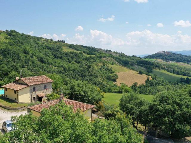 Casa in vendita a Montone, Umbria