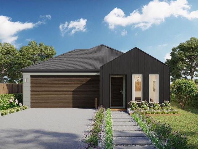 House And Land for sale in Nambour Bc