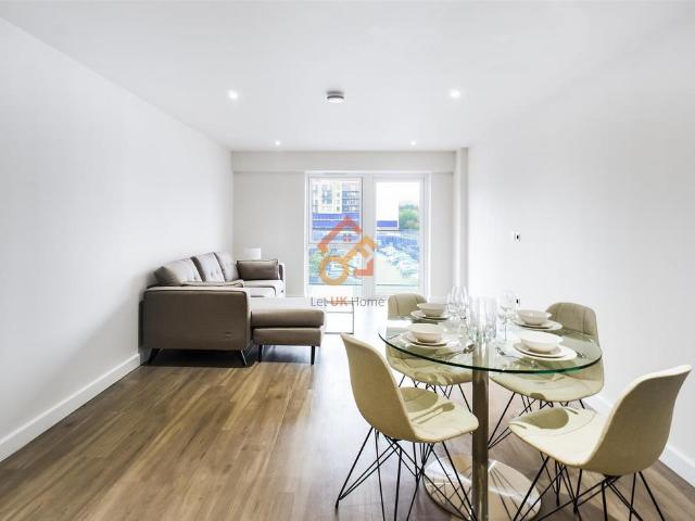 House for rent in Colindale, Greater London