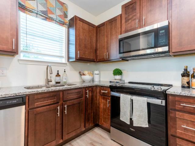 Apartment for rent in Commerce