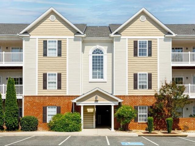 Condo for sale in Lynchburg