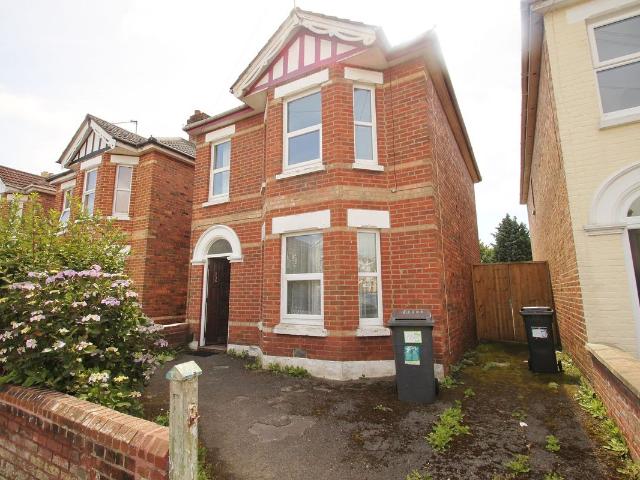 Apartment for rent in Charminster, Bournemouth