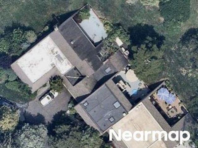 Commercial for sale in Bay Shore Commercial for sale in Bay Shore