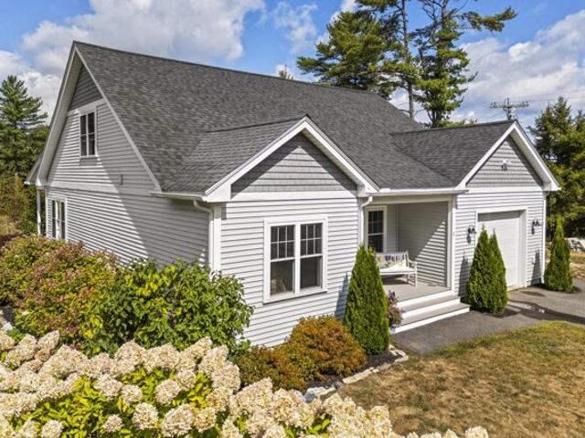 House for sale in Southport, Maine