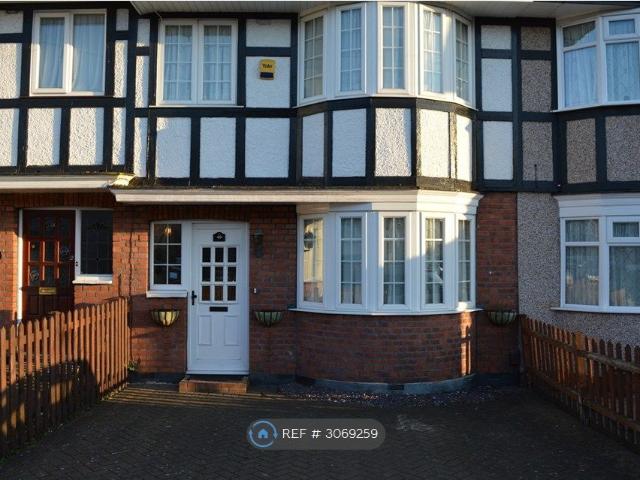 House for rent in London Borough of Harrow, Greater London