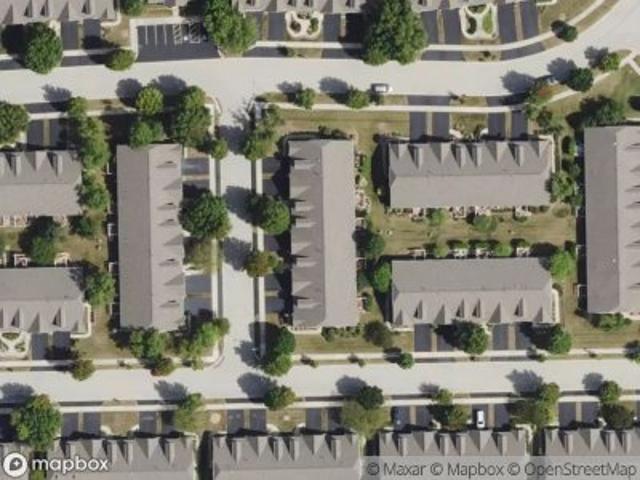 House for sale in Aurora, Illinois