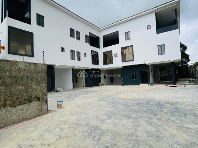Detached house for sale in Ikeja , Abuja