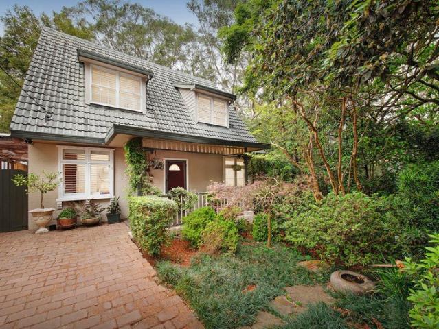 House for sale in Lower North Shore, Sydney