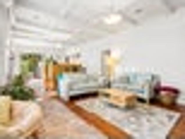 House for sale in Auckland, Oroua County