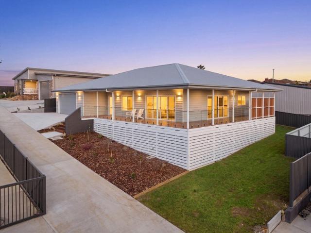 House for sale in Beauty Point, Tasmania