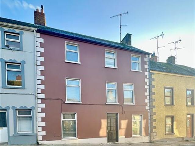 Townhouse for sale in Clones, Ulster