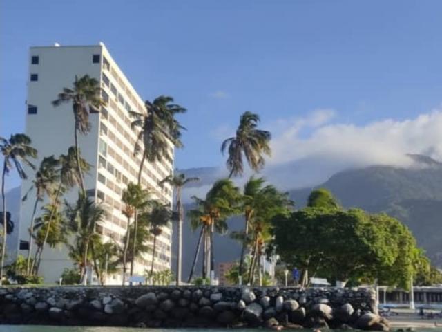 Apartamento en venta en Vargas