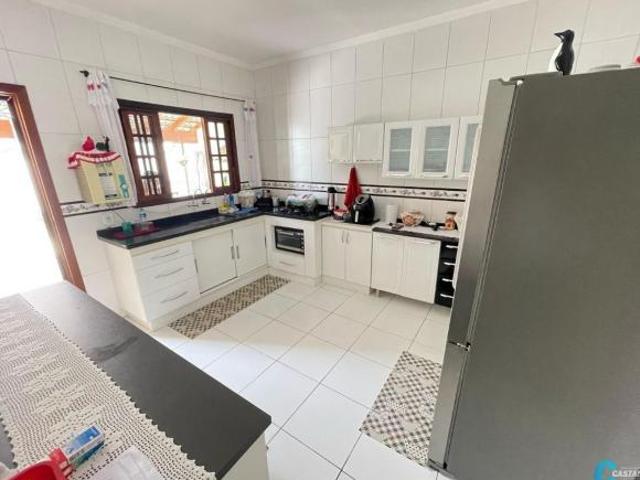 Casa venda em Jardim Jaqueira, Caraguatatuba