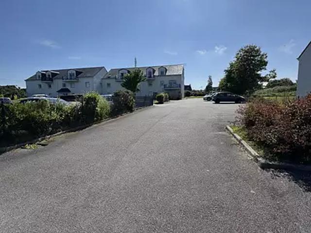 Garage location à Morlaix, Bretagne