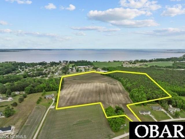Land for sale in Currituck, North Carolina