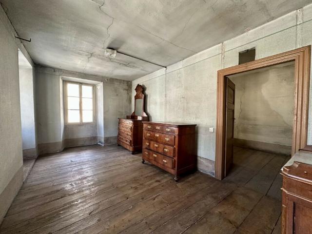 Einfamilienhaus kaufen in Biasca, Tessin