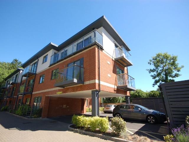 Apartment for rent in Batchworth