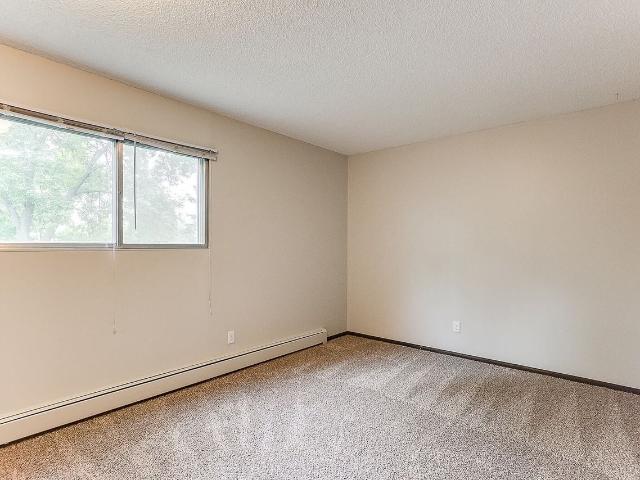 Apartment for rent in Hennepin, Minnesota