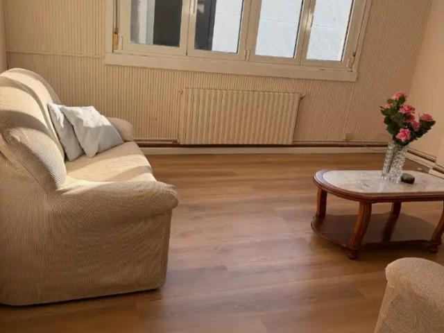 Apartamento en alquiler en O Chorís, Carballo