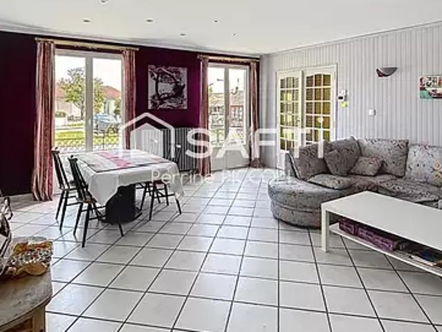 Maison vente à Bordeaux, Carbon-blanc