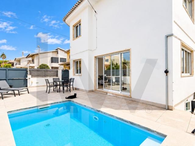 Casa venda em Núcleo Urbano Histórico de Carcavelos, Cascais