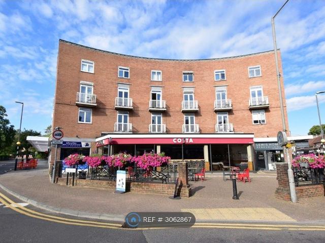 House for rent in Holtspur, Forty Green