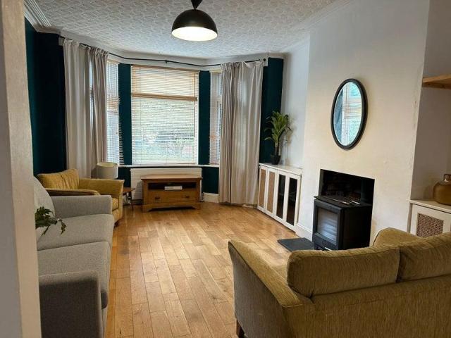 House for rent in Rhydypenau, Falcon Lodge