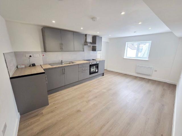 Apartment for rent in St Martins, Caerphilly