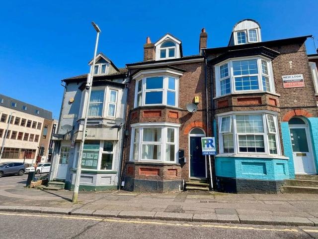 Apartment for rent in Bury Park, Luton