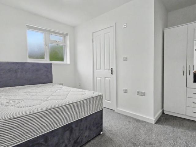 Room for rent in Watford Heath, North Watford
