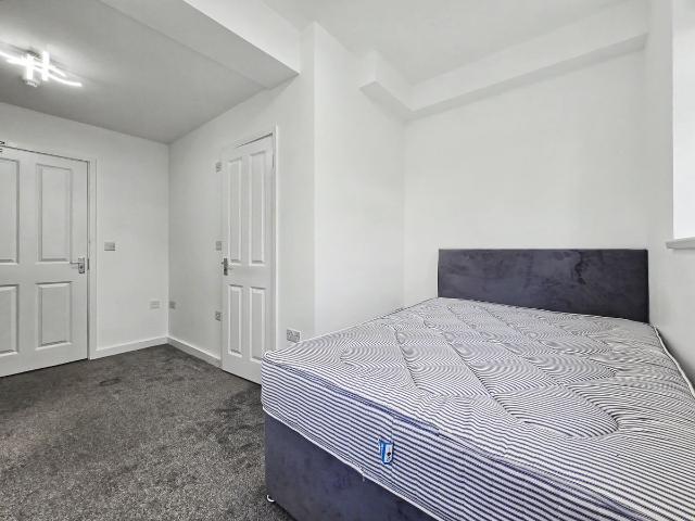 Room for rent in Watford Heath, North Watford