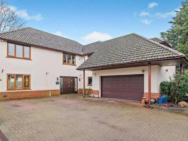 House for sale in Lyons, Greater London