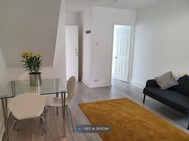Apartment for rent in Newtown, Reading