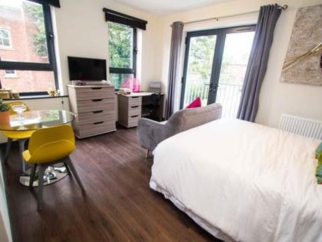 Apartment for rent in Burley, West Yorkshire