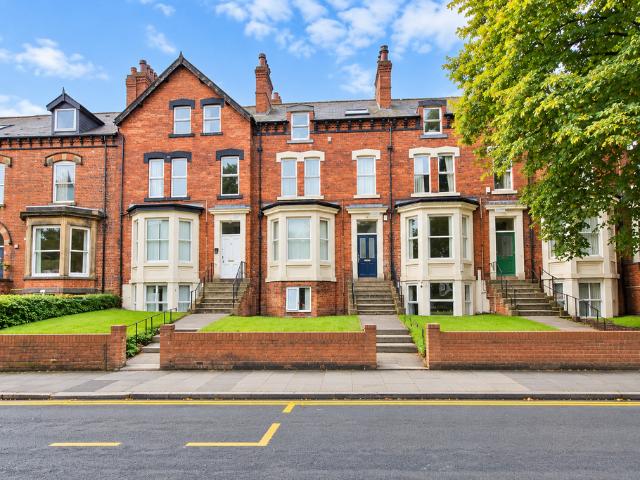 House for rent in Headingley Hill, Leeds