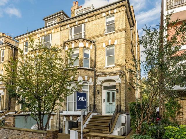 Apartment for rent in London Borough of Richmond upon Thames, Greater London