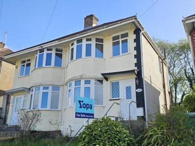 House for sale in Follaton, Strode
