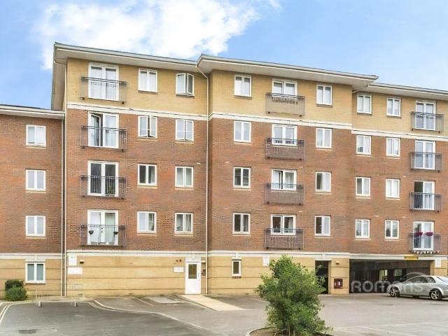 House for rent in Farnborough, Hampshire