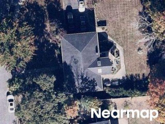 House for sale in Hauppauge House for sale in Hauppauge