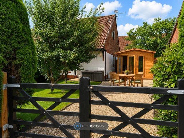 House for rent in Woking, Surrey