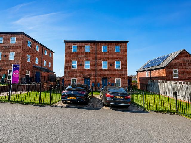 House for rent in West Yorkshire