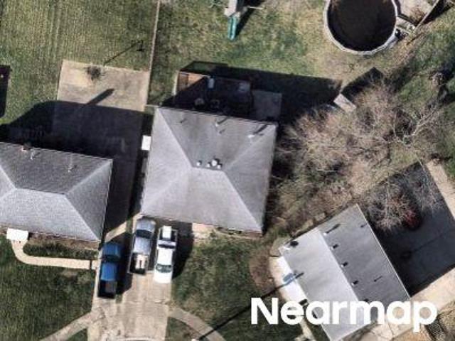 House for sale in Roselawn, Ohio