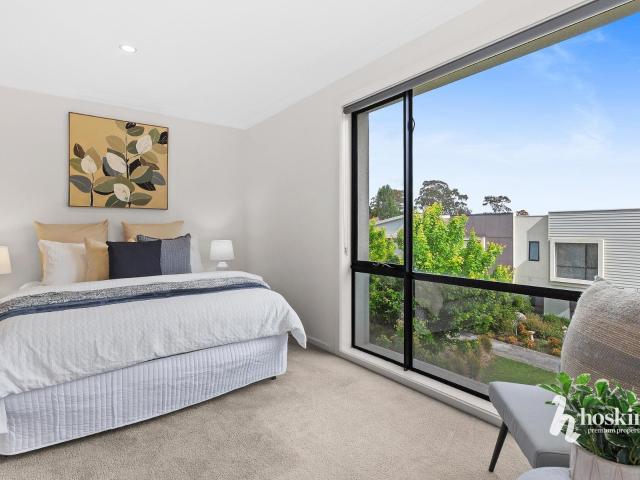 Townhouse for sale in Camerons Creek, Victoria
