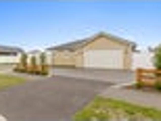 House for sale in Chaslands, Canterbury